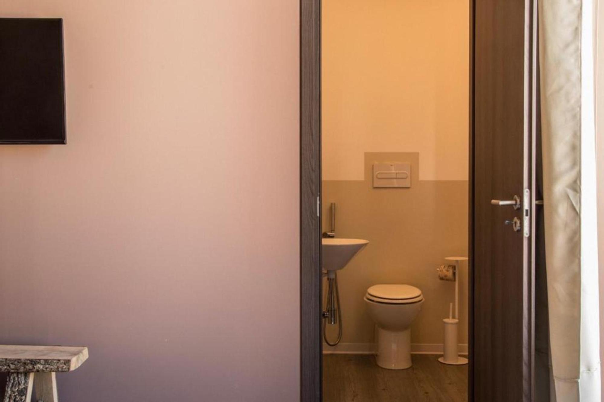 Dimora Nettare Hotel Brindisi Cameră foto
